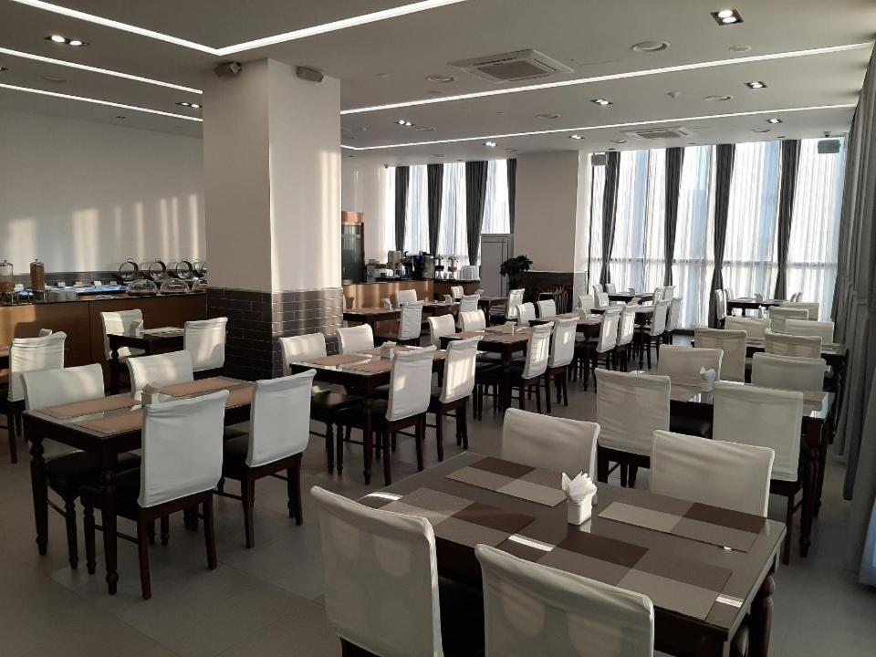 Rest Hotel Gimpo Экстерьер фото