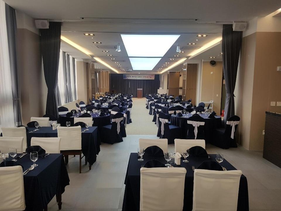 Rest Hotel Gimpo Экстерьер фото